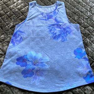 Old navy active tank